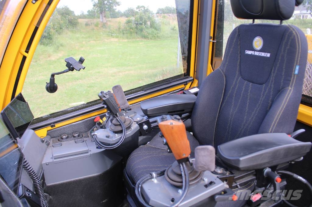 Sampo-Rosenlew HR 56 Harvesters