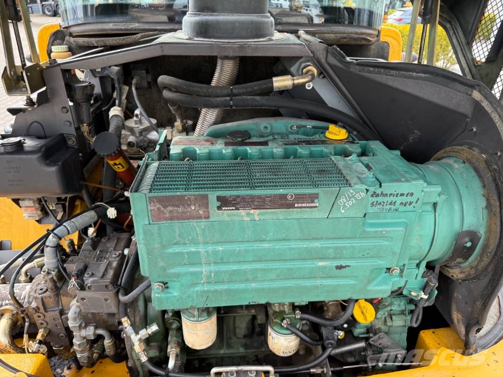 Volvo L 30 B 輪胎式裝載機
