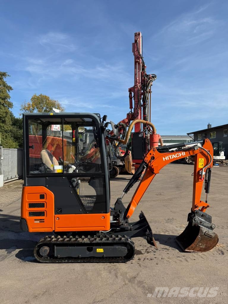 Hitachi ZX 19-6 CR //BJ. 2022/ 324H/SW/Hammerleitung Minibagger < 7t