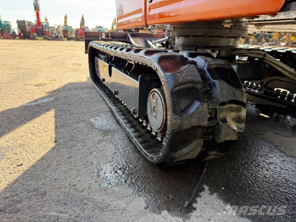 Hitachi ZX 19-6 CR //BJ. 2022/ 324H/SW/Hammerleitung Minibagger < 7t