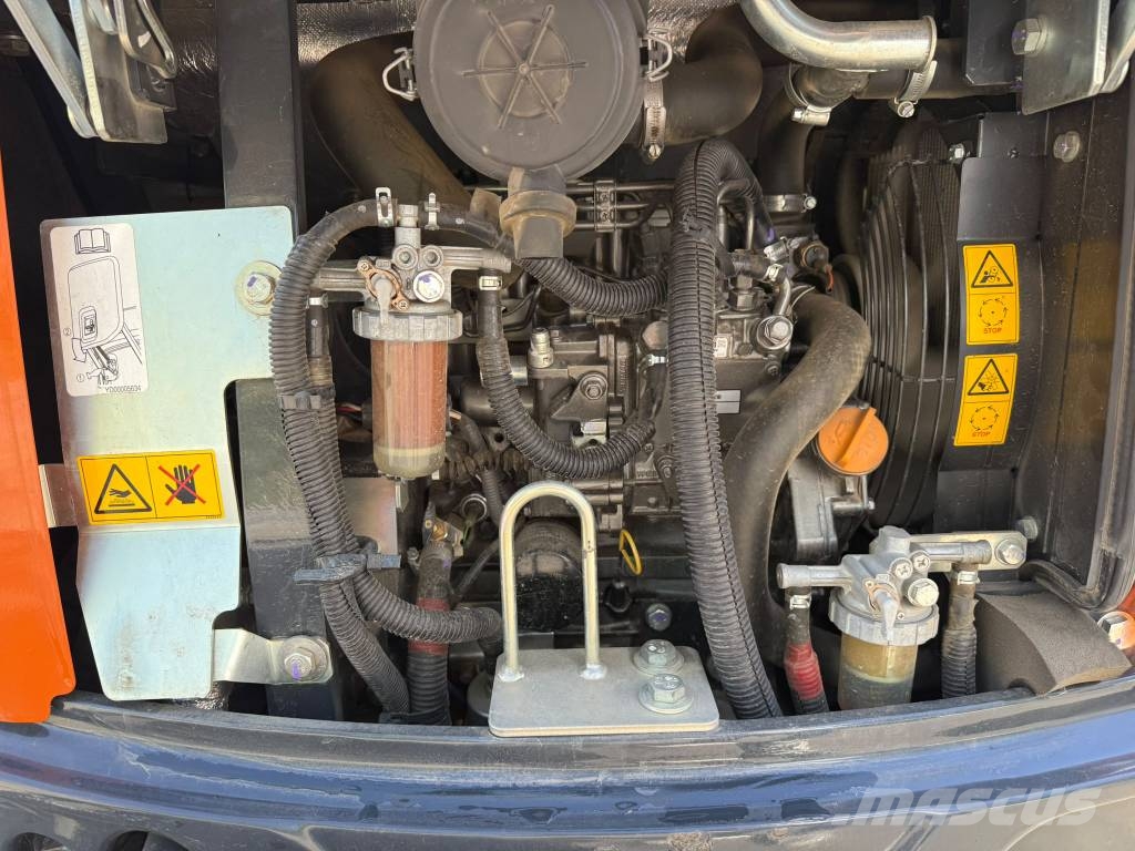 Hitachi ZX 19-6 CR //BJ. 2022/ 324H/SW/Hammerleitung Minibagger < 7t