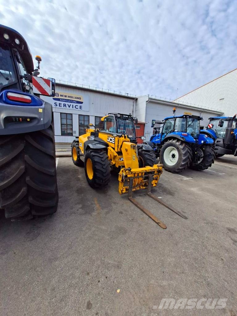 JCB 535-95 Agri Super معدات مناولة لأغراض الزراعة