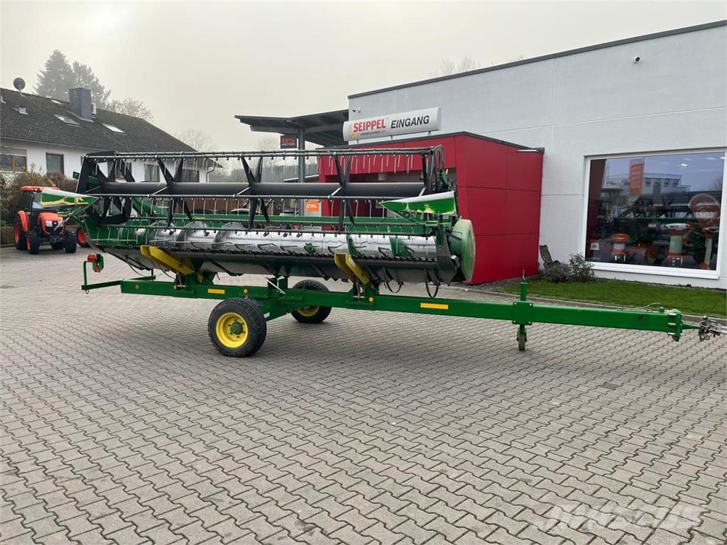 John Deere W540 Mietitrebbiatrici