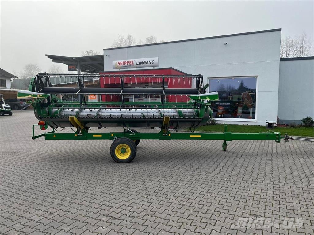 John Deere W540 Mietitrebbiatrici