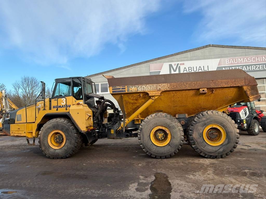 Komatsu HM 400-2 //BJ. 2008/13430/Klima/6X6/ Midjestyrd dumper