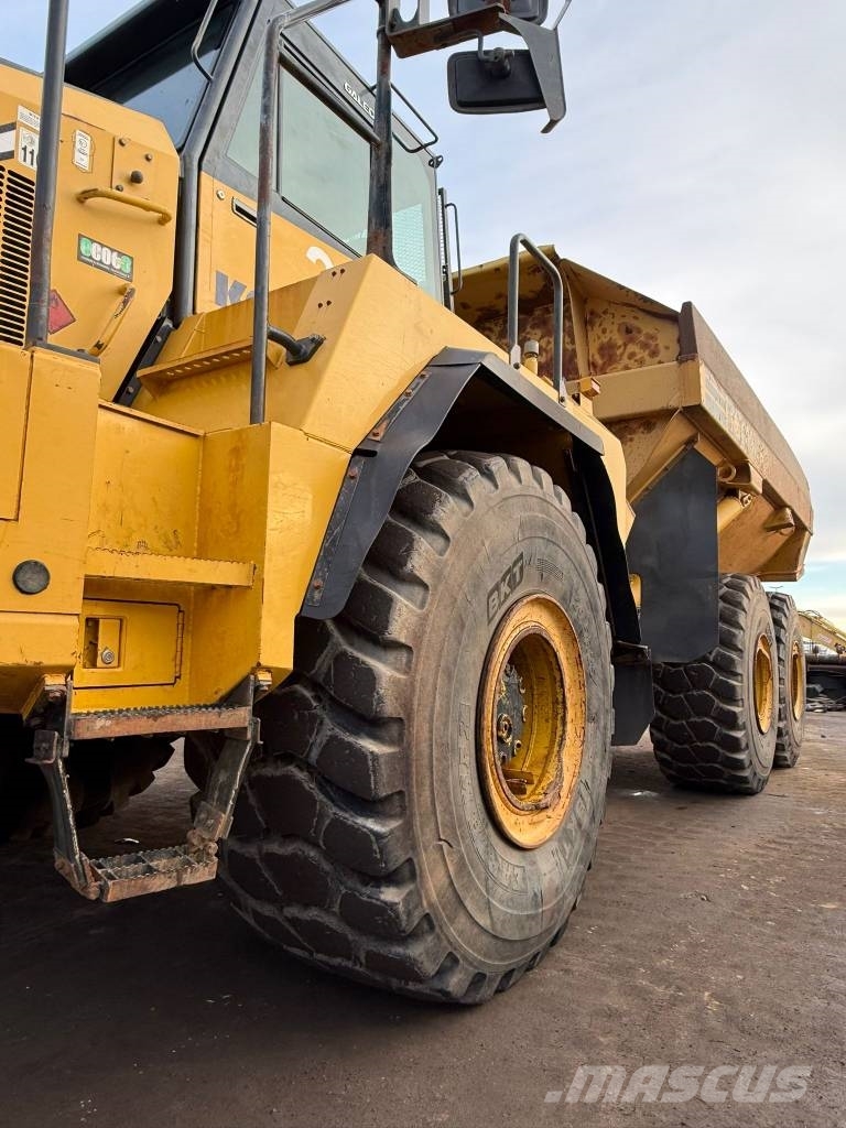 Komatsu HM 400-2 //BJ. 2008/13430/Klima/6X6/ Midjestyrd dumper