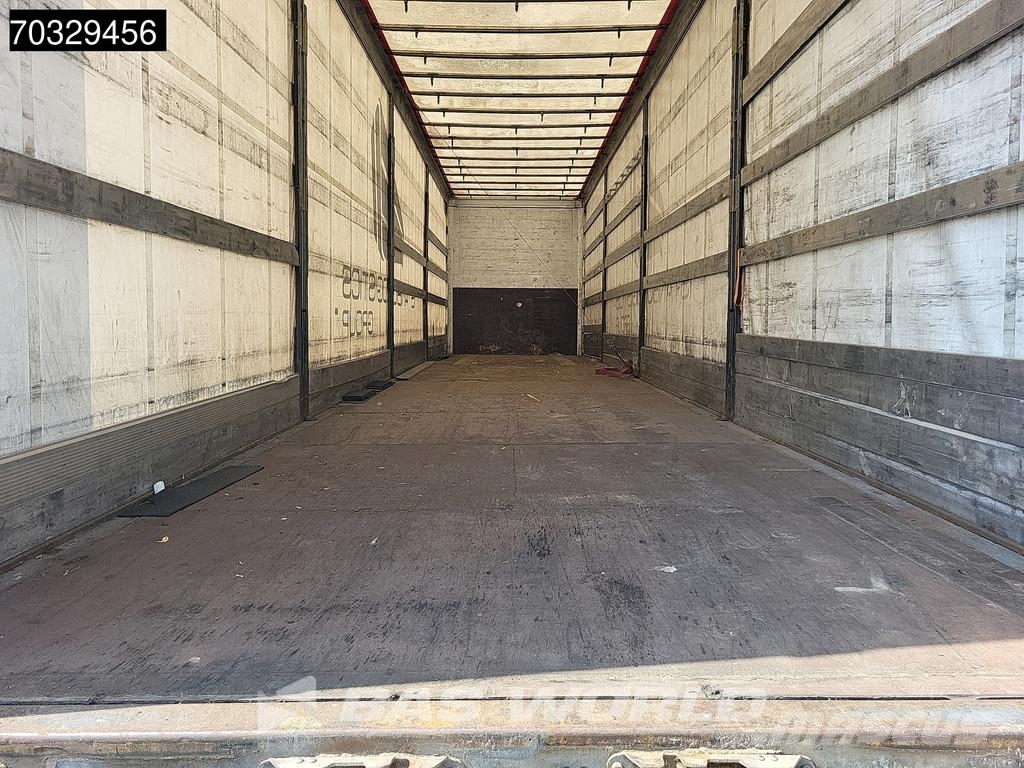 Schmitz Cargobull S3 3 axles SAF Sliding Roof Tents puspiekabes