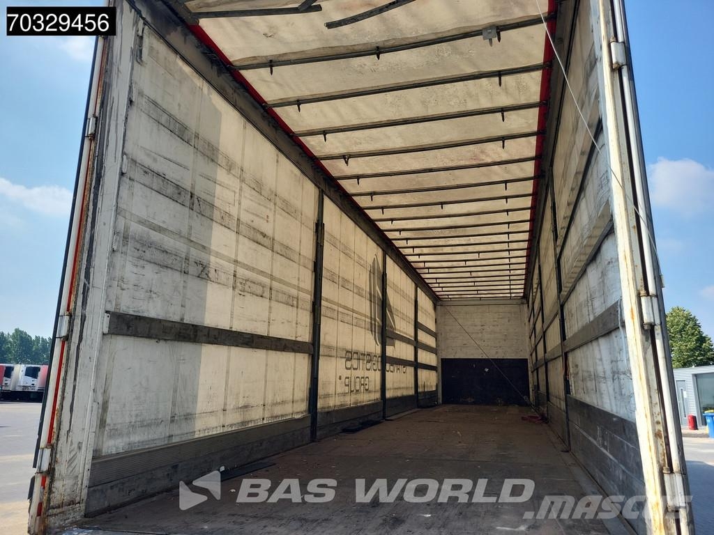 Schmitz Cargobull S3 3 axles SAF Sliding Roof Tents puspiekabes