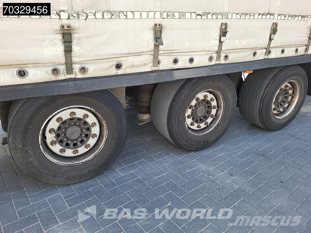 Schmitz Cargobull S3 3 axles SAF Sliding Roof Tents puspiekabes