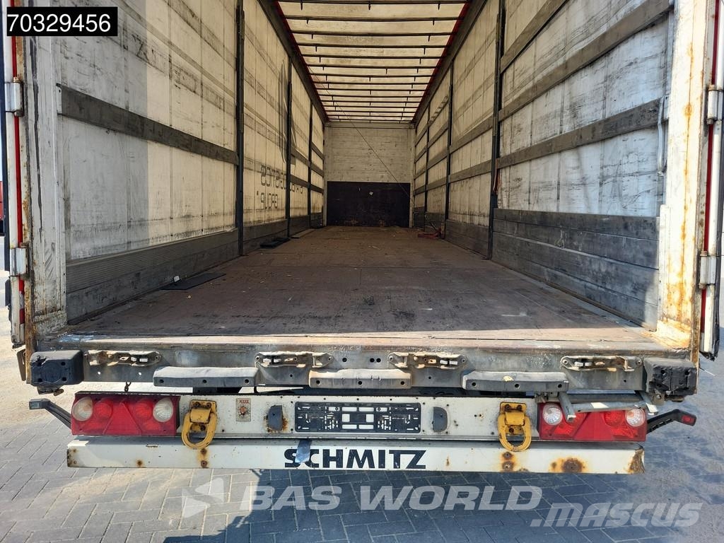 Schmitz Cargobull S3 3 axles SAF Sliding Roof Tents puspiekabes