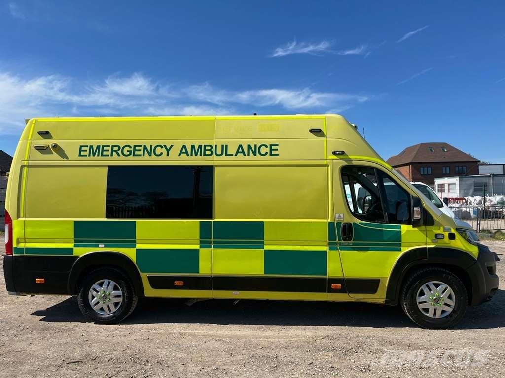 Fiat Ducato A&E Fiat Ducato A&E Ambulance with Stryker 구급차