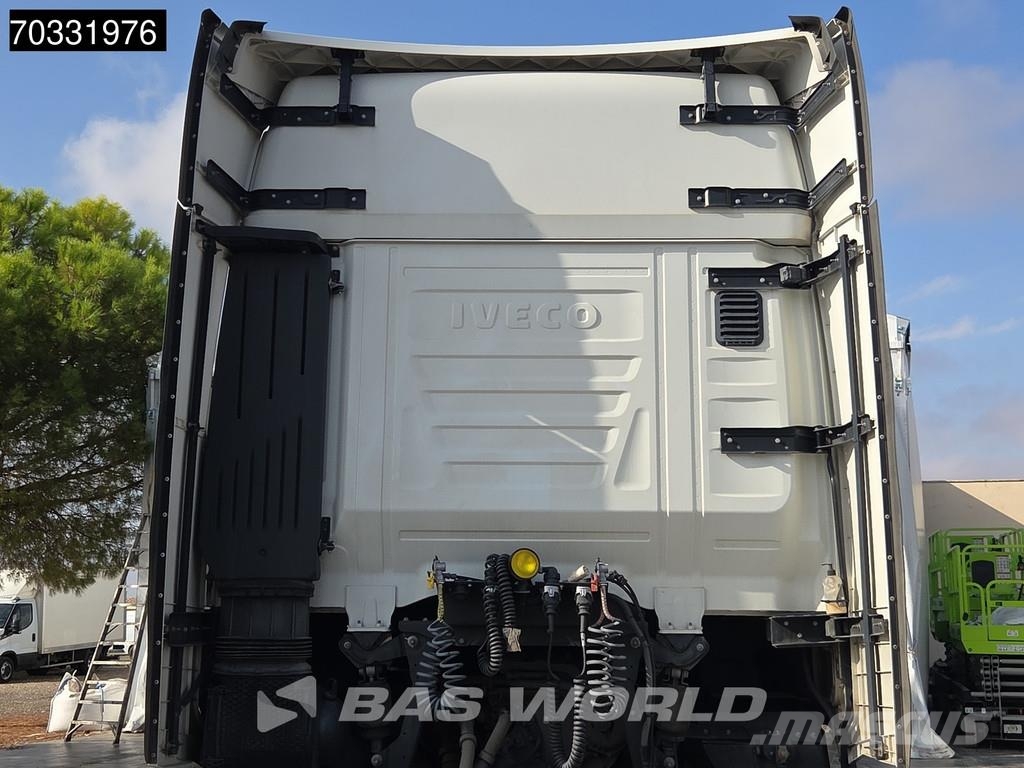 Iveco S-Way 510 4X2 Retarder 2x Tanks ADR Standklima ACC Cabezas tractoras