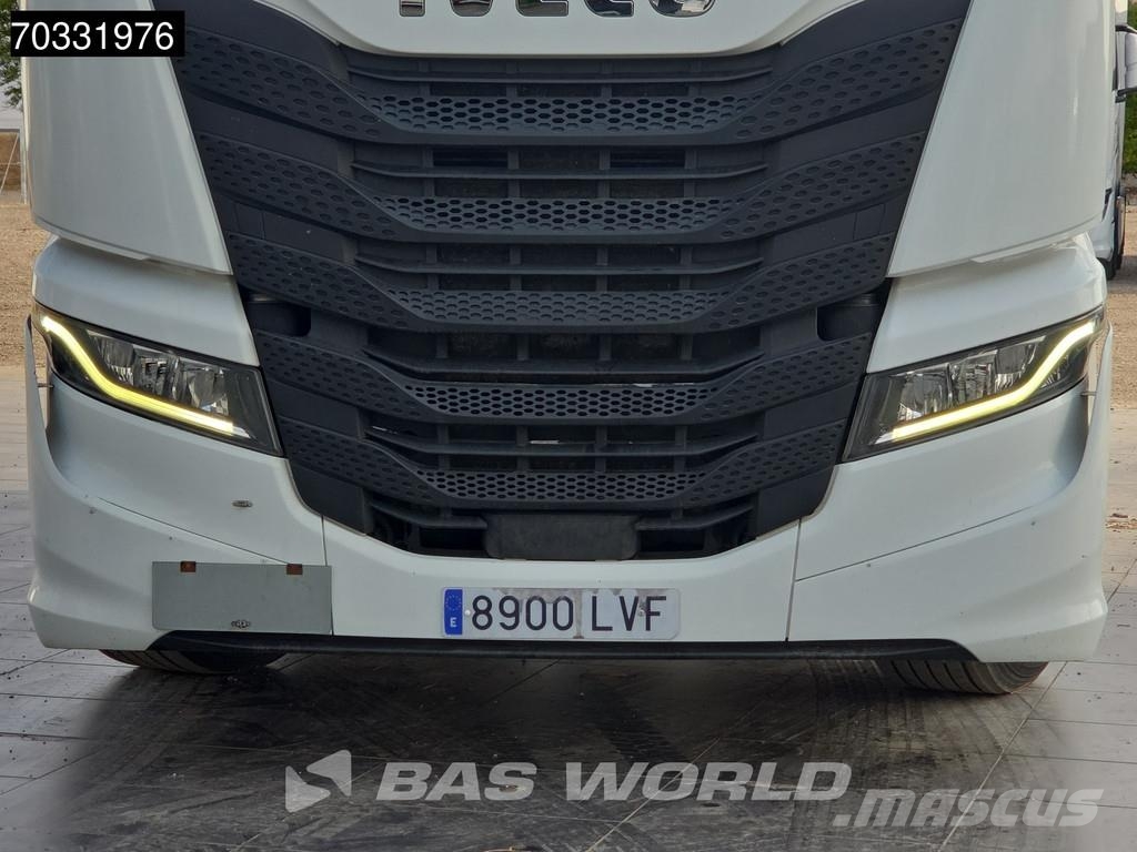 Iveco S-Way 510 4X2 Retarder 2x Tanks ADR Standklima ACC Trekkvogner