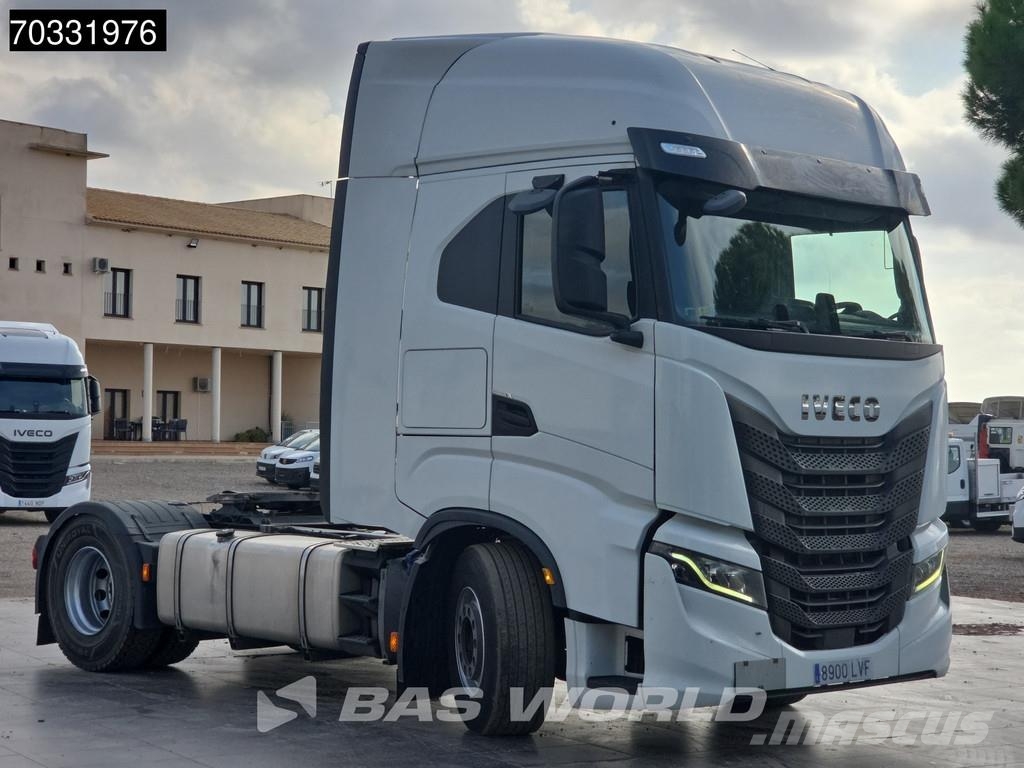 Iveco S-Way 510 4X2 Retarder 2x Tanks ADR Standklima ACC Trekkvogner