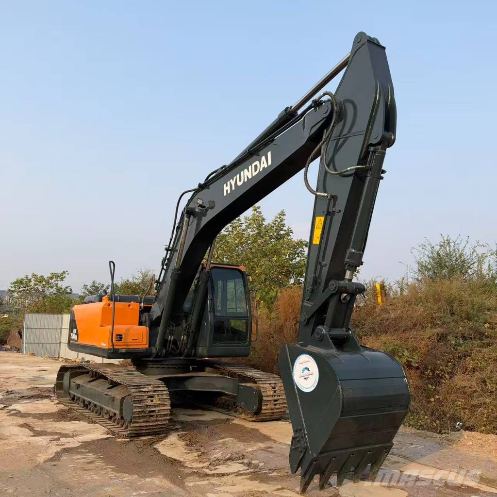 Hyundai HX 220 HD Bagri goseničarji