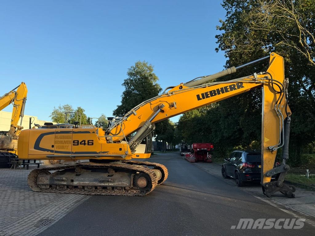 Liebherr R946 Raupenbagger