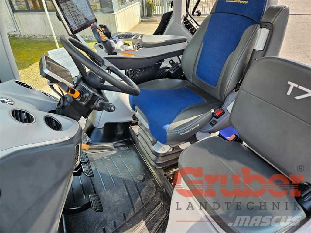 New Holland T7.315 Auto Command Tractors