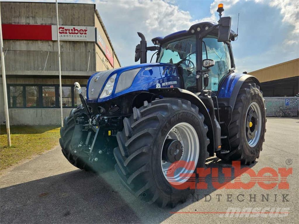 New Holland T7.315 Auto Command Tractors