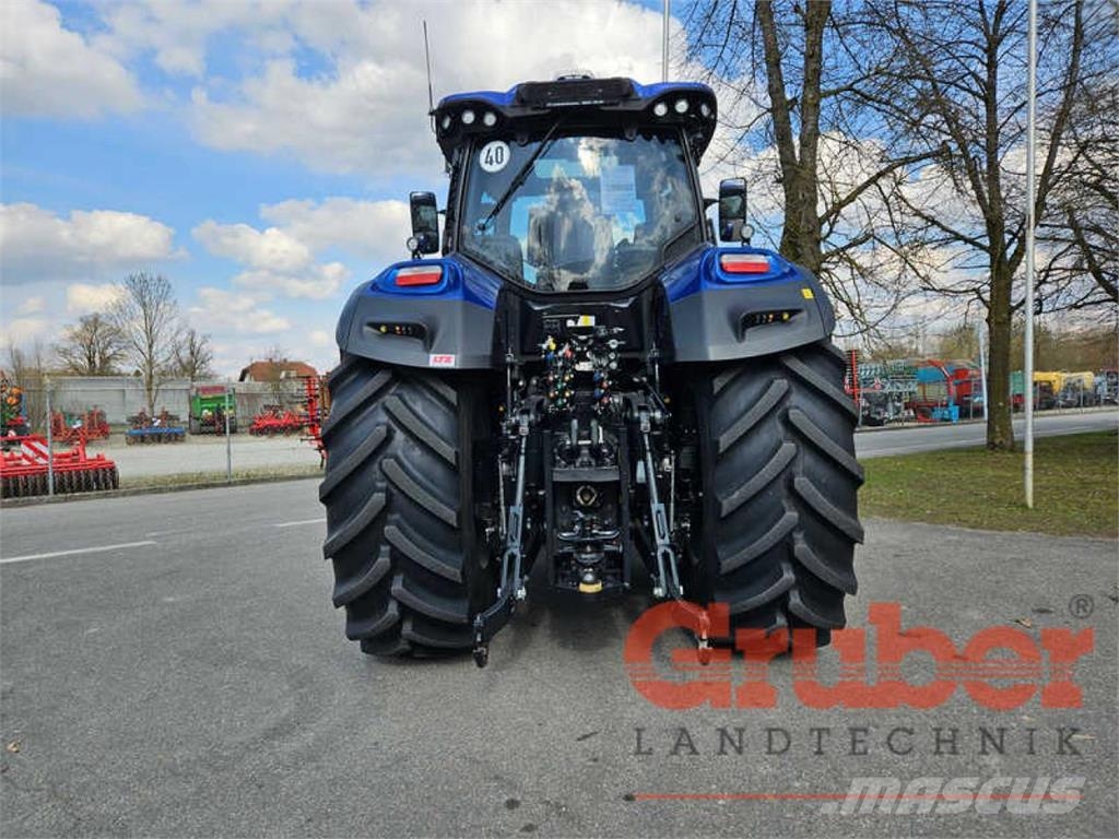 New Holland T7.315 Auto Command Tractors