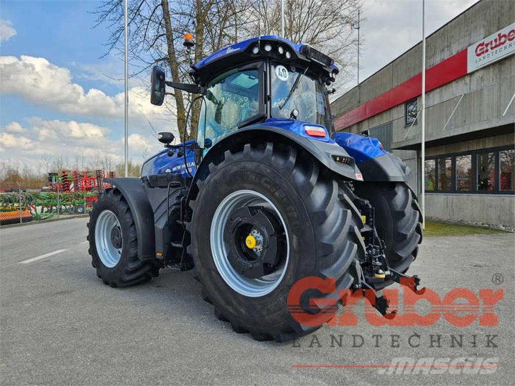 New Holland T7.315 Auto Command Tractors