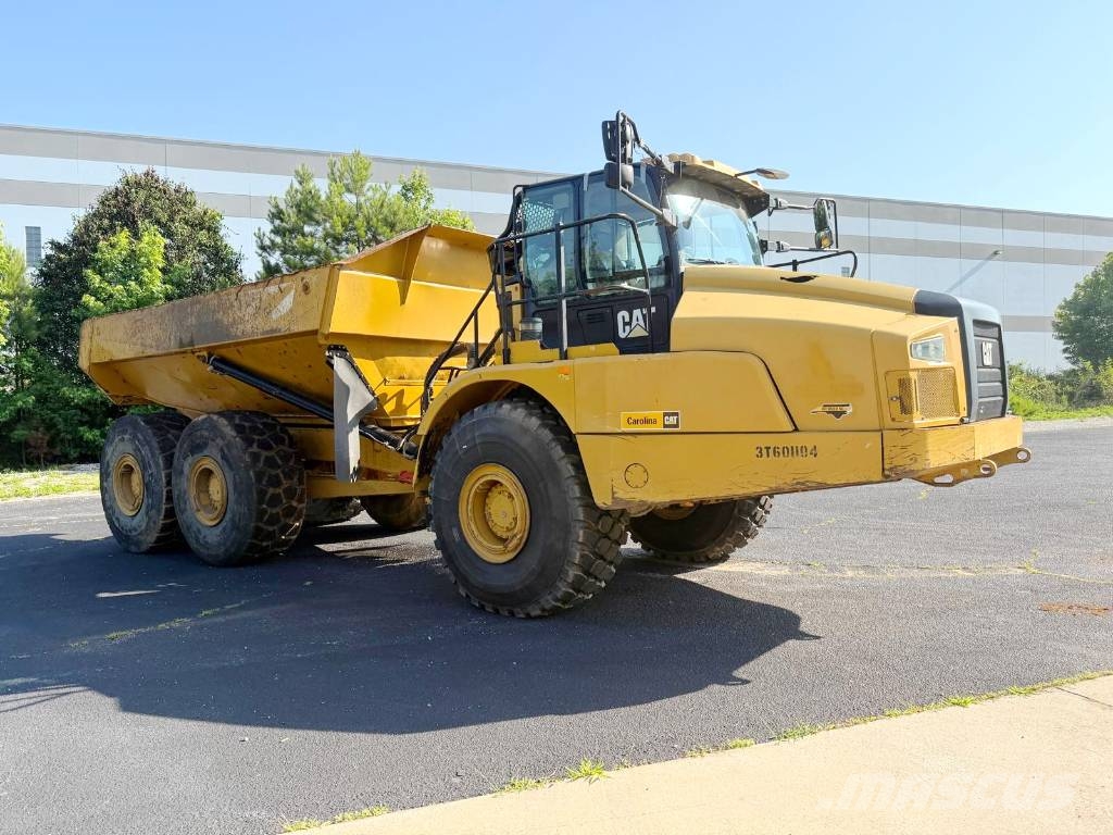 CAT 745 - LOCATED IN GREENVILLE, SC - USA Csuklósdömperek