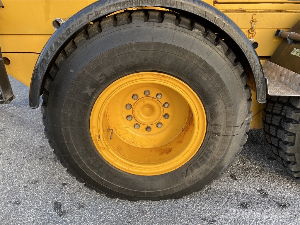 Volvo G 946 Greiderid