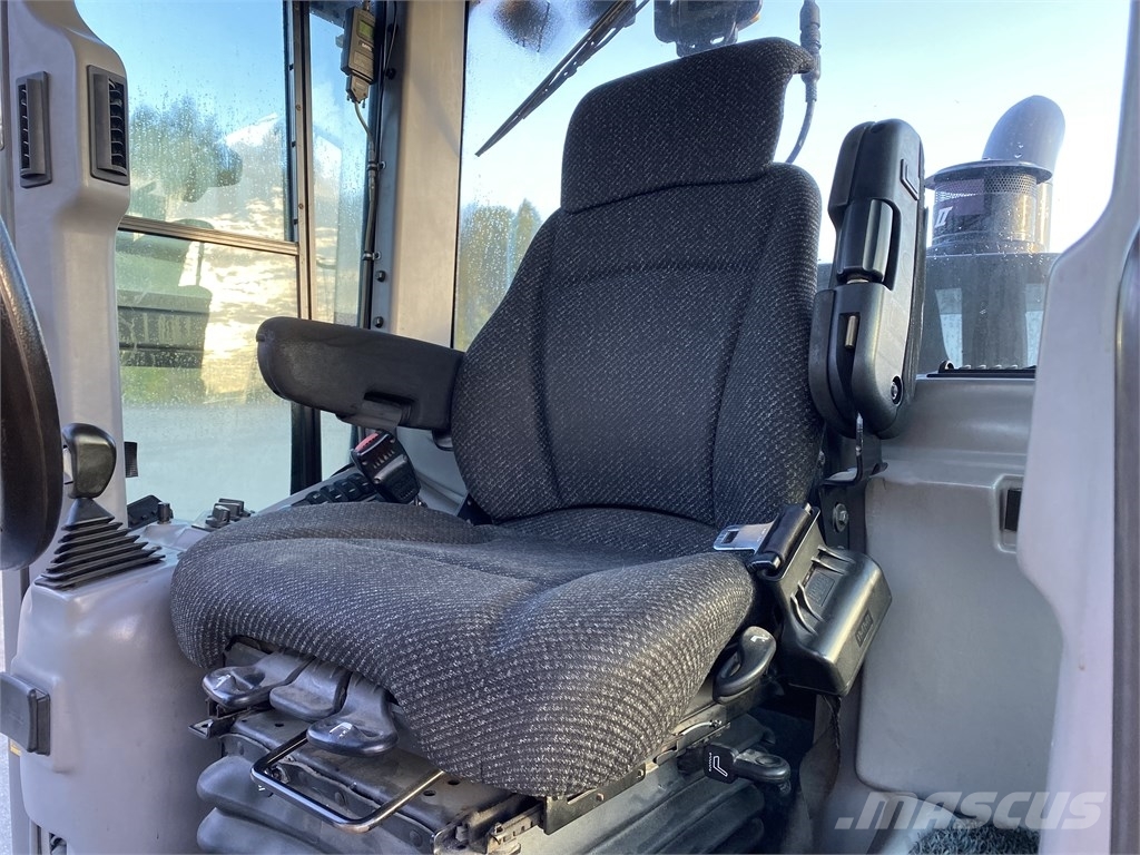 Volvo G 946 Greiderid