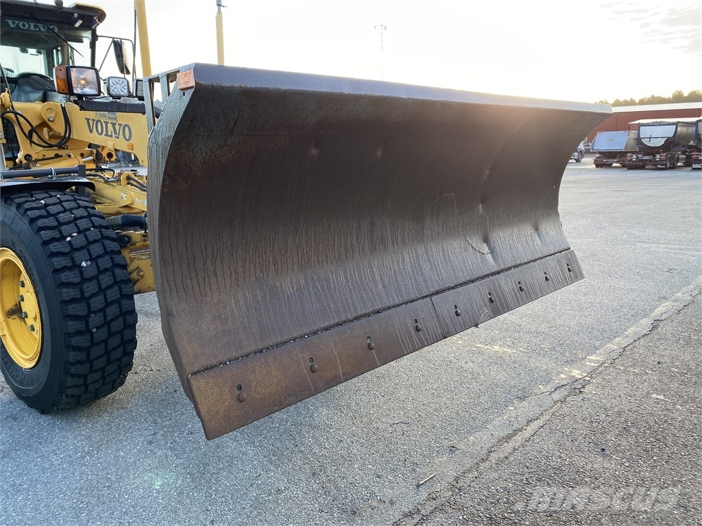 Volvo G 946 Greiderid