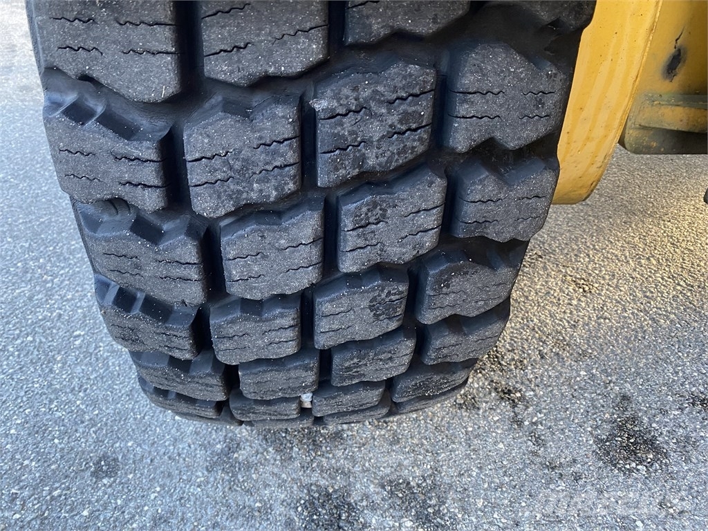 Volvo G 946 Greiderid