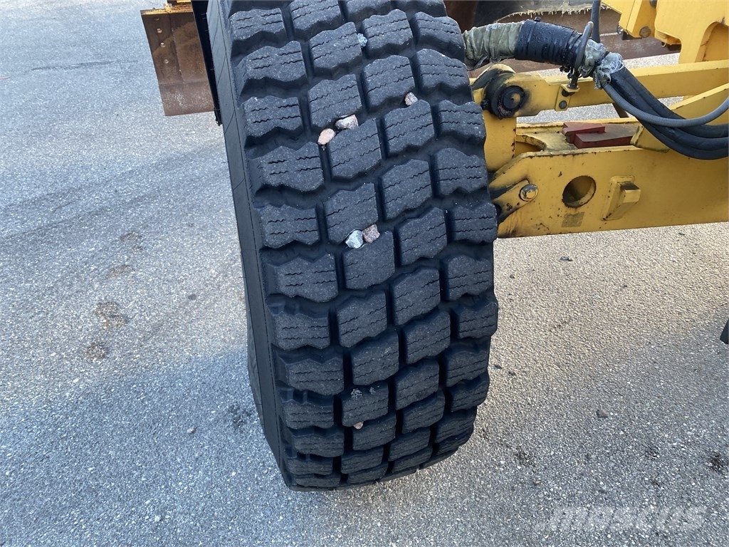 Volvo G 946 Greiderid