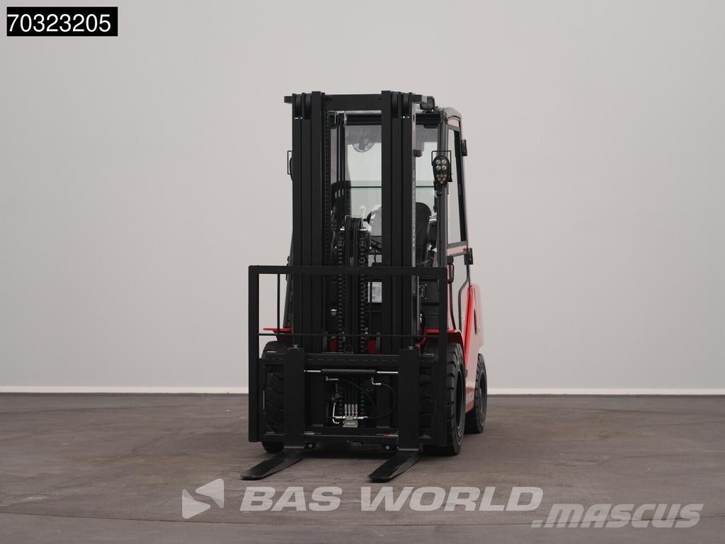 Hangcha CPCD30 FACTORY WARRANTY – KUBOTA ENGINE - CE شاحنات الديزل