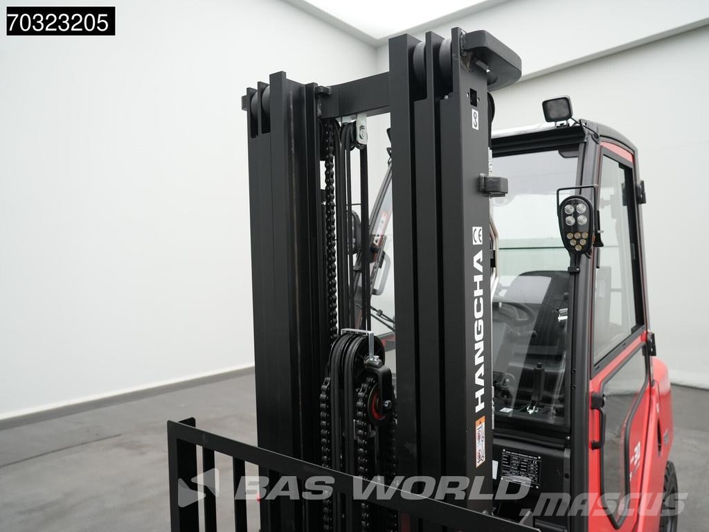 Hangcha CPCD30 FACTORY WARRANTY – KUBOTA ENGINE - CE شاحنات الديزل