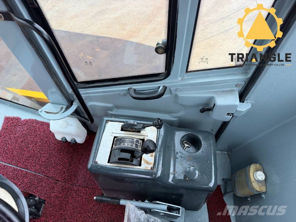 XCMG XS 223 J Vienvalča grunts veltņi