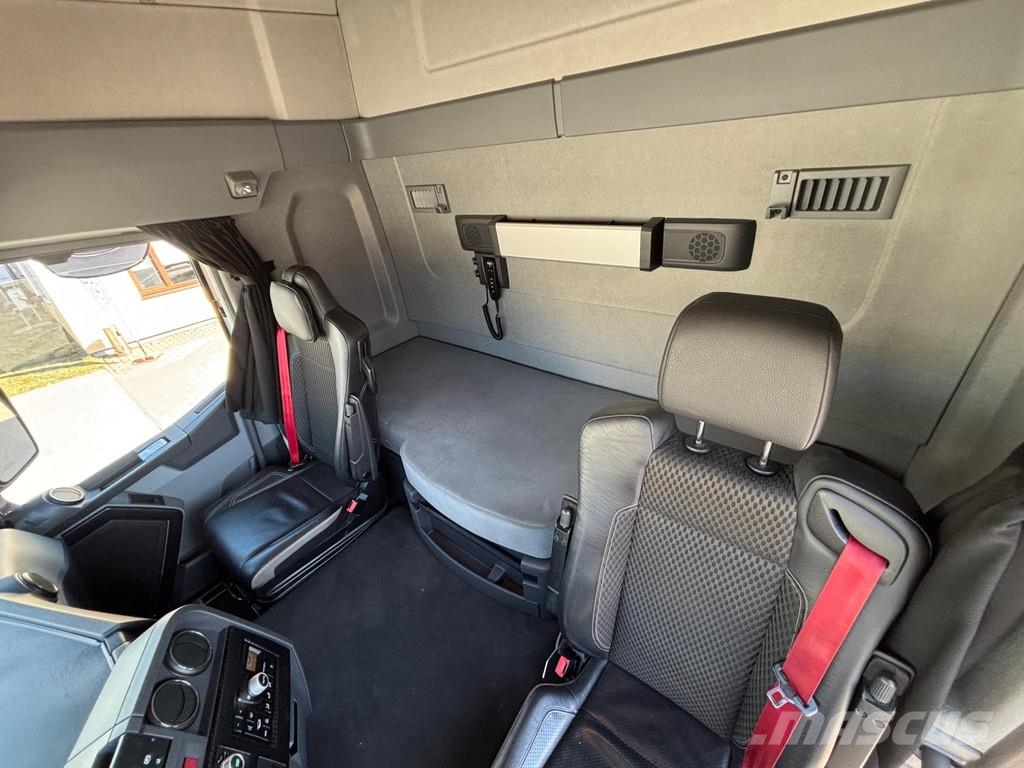 Renault T380 4x2 EURO6 + CARRIER SUPRA 1150 U Kravas automašīnas - refrižeratori