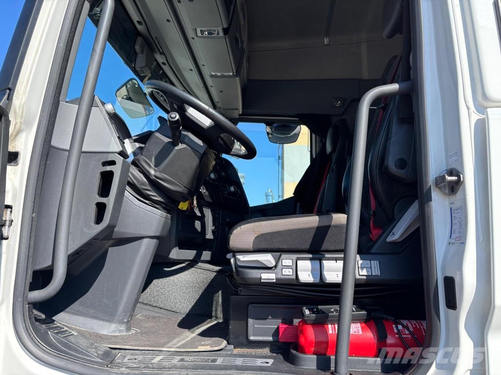 Renault T380 4x2 EURO6 + CARRIER SUPRA 1150 U Kravas automašīnas - refrižeratori