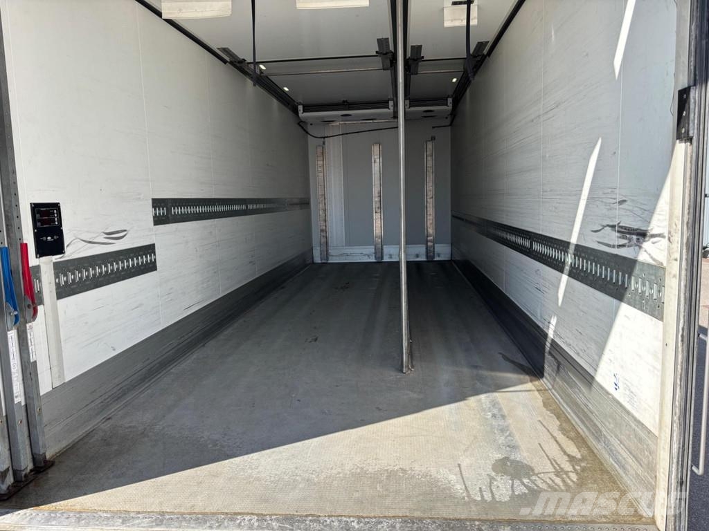 Renault T380 4x2 EURO6 + CARRIER SUPRA 1150 U Kravas automašīnas - refrižeratori