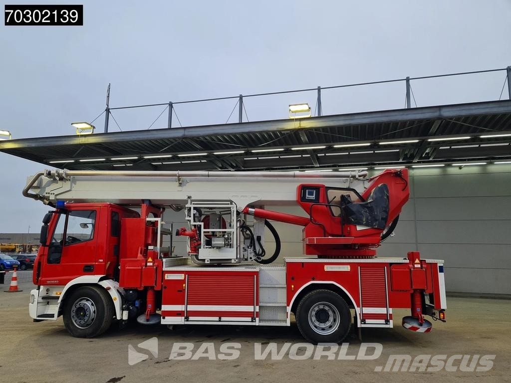 Iveco Eurocargo 180E300 4X2 DEMO Magirus P33 Ladder truc شاحنات حريق