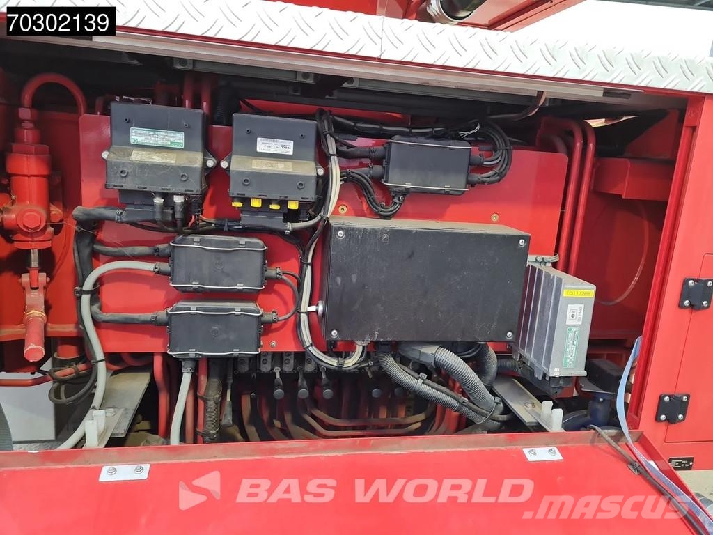 Iveco Eurocargo 180E300 4X2 DEMO Magirus P33 Ladder truc شاحنات حريق