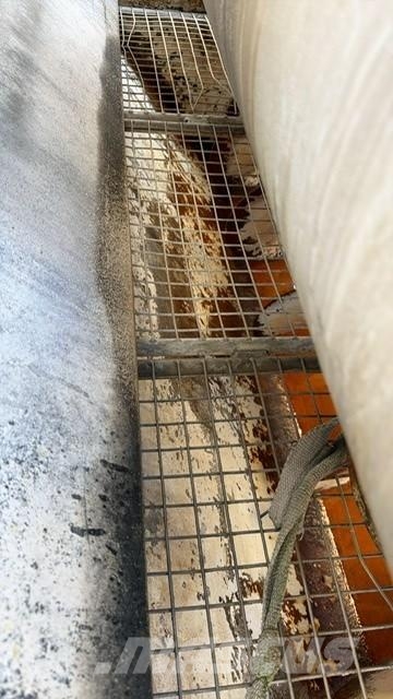 HRD BREMAT S320S320 XLS SELF LEVELLING FLOOR SCREED CH Muut puoliperävaunut