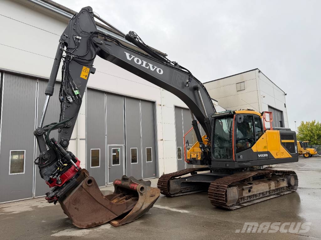 Volvo EC 250 EL Paletli ekskavatörler