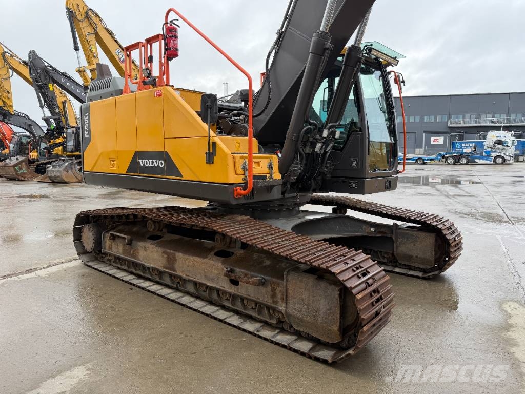 Volvo EC 250 EL Paletli ekskavatörler
