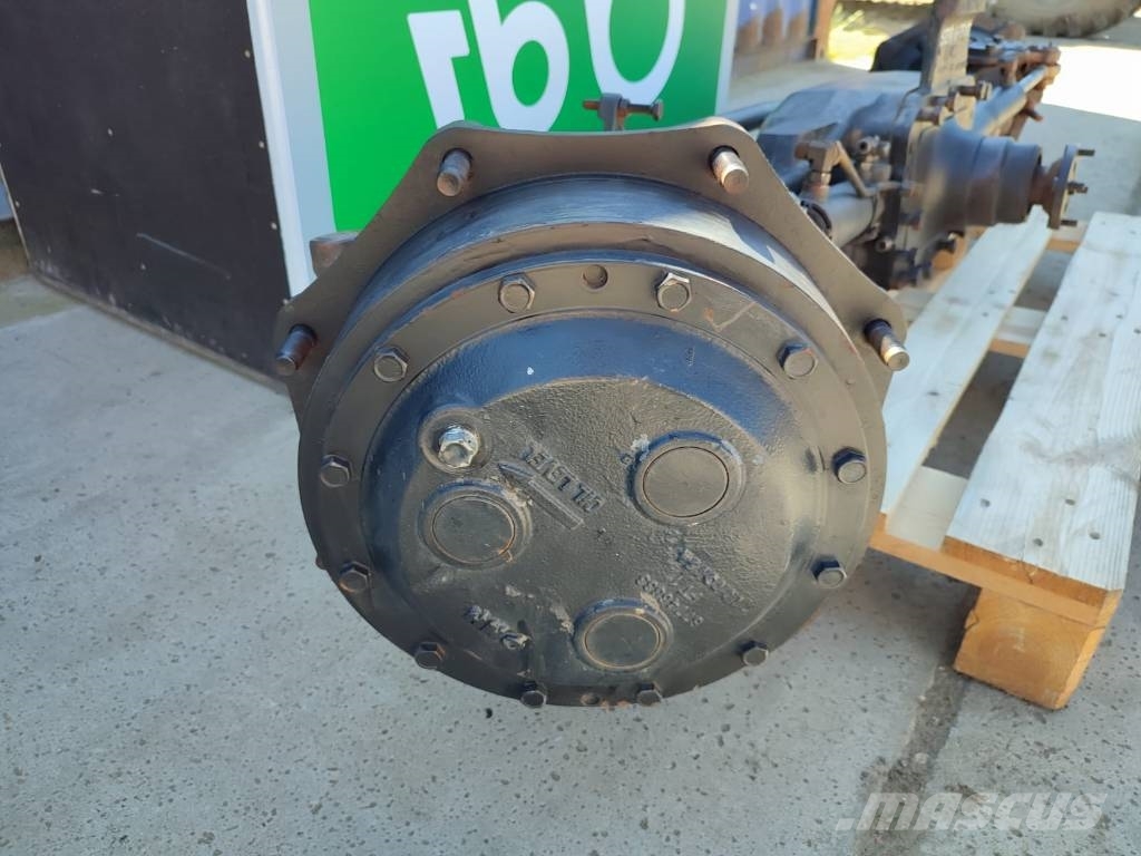 Drive axle 87491151 47698528 Steyr 6175 CVT Steyr 轴