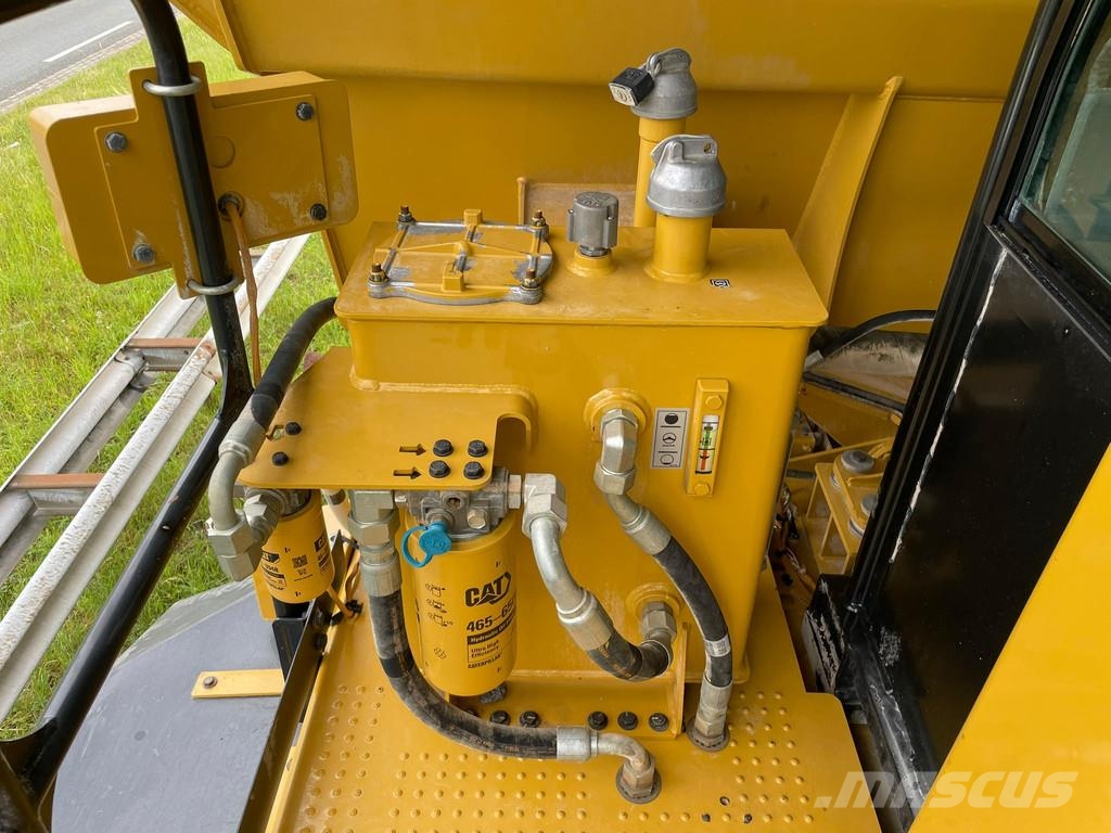 CAT 770G Starre dumptrucks