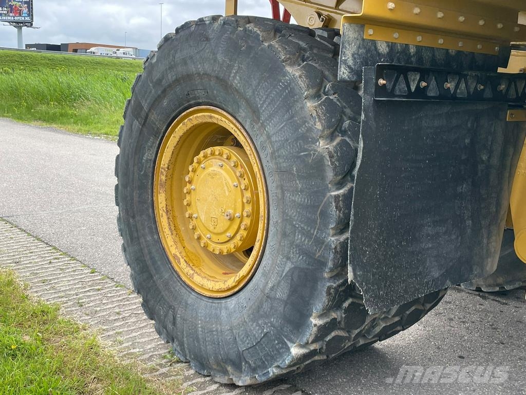 CAT 770G Starre dumptrucks