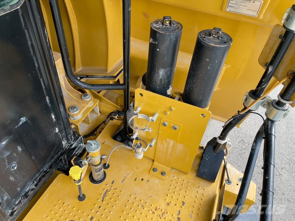 CAT 770G Starre dumptrucks