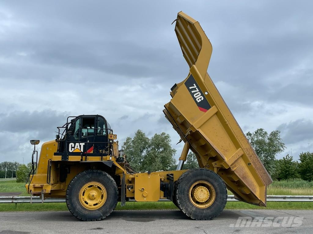 CAT 770G Starre dumptrucks
