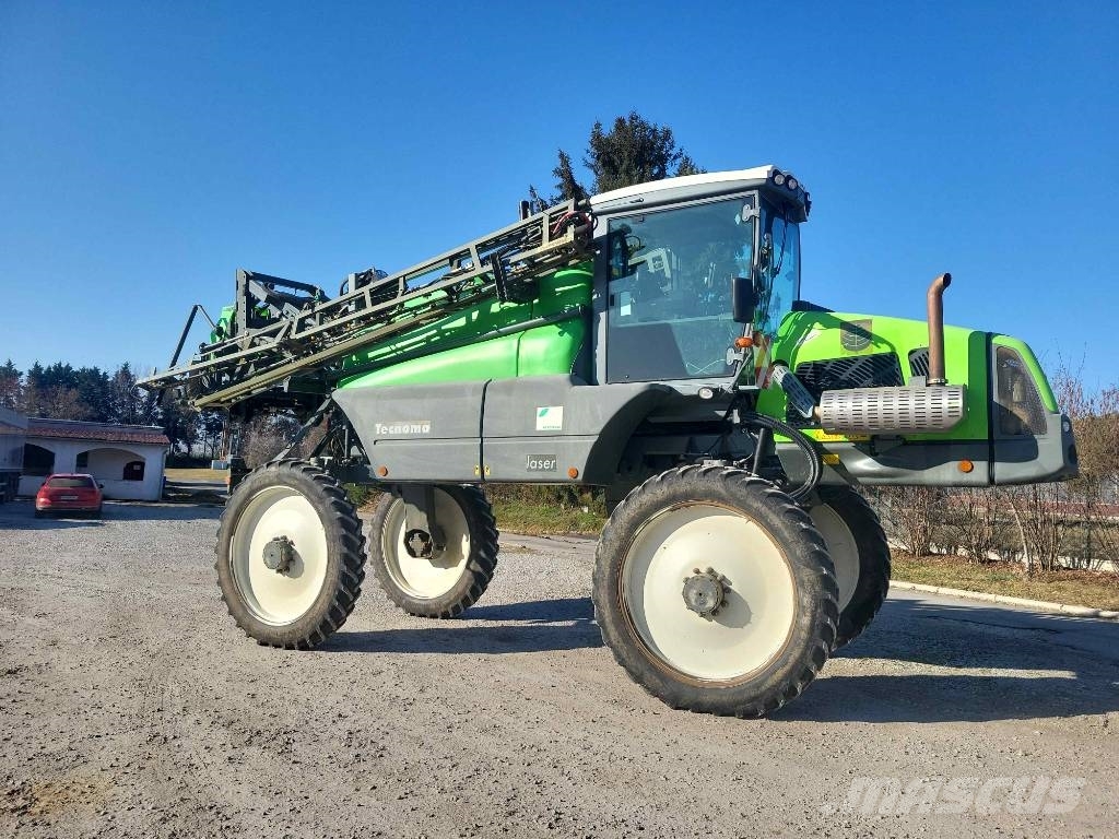 Tecnoma Laser 4240 Kendinden tahrikli pülverizatörler