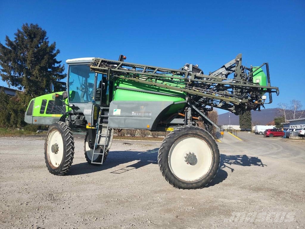 Tecnoma Laser 4240 Kendinden tahrikli pülverizatörler