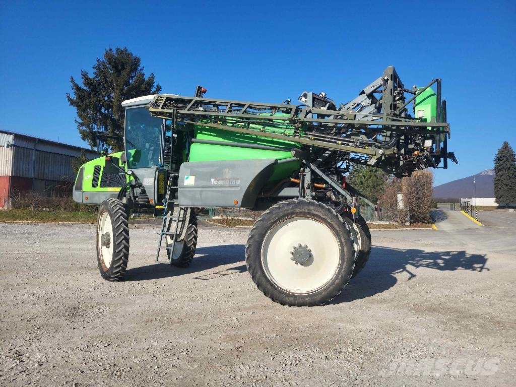 Tecnoma Laser 4240 Kendinden tahrikli pülverizatörler