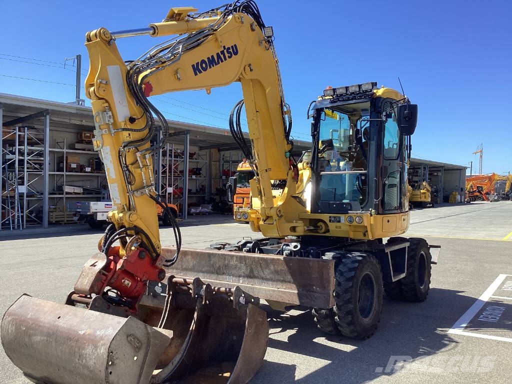 Komatsu PW 98 MR-10 حفارات بعجل